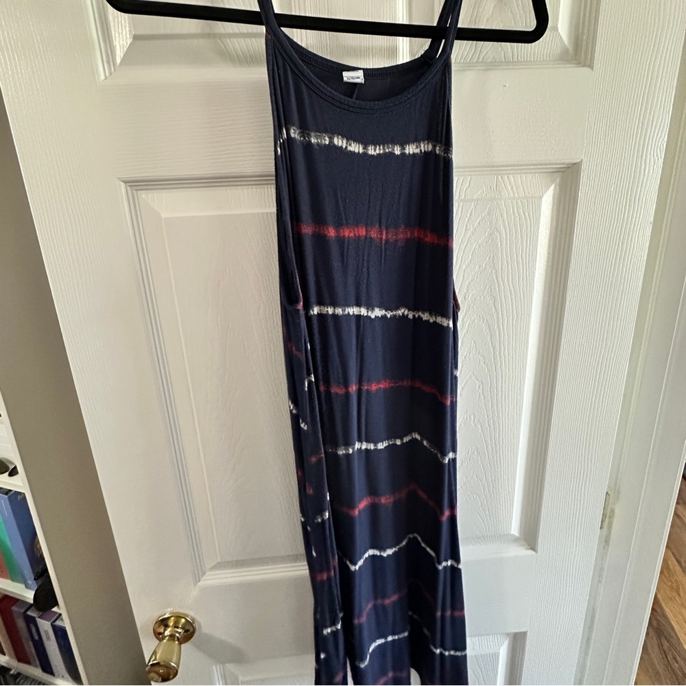 Old Navy Women’s Red White and Blue Tie-Dye Dress